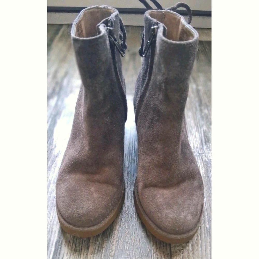 UGG Corinne Ankle Boots Womens Size 6 Suede Heeled Bootie Brown Taupe